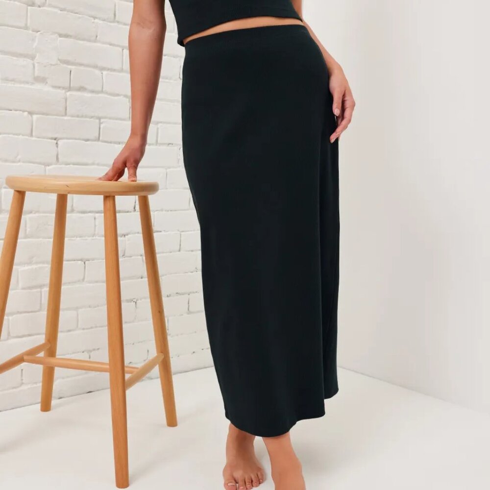 UpWest - Stretch Cotton Rib Midi Skirt - PITCH BLACK / XXS